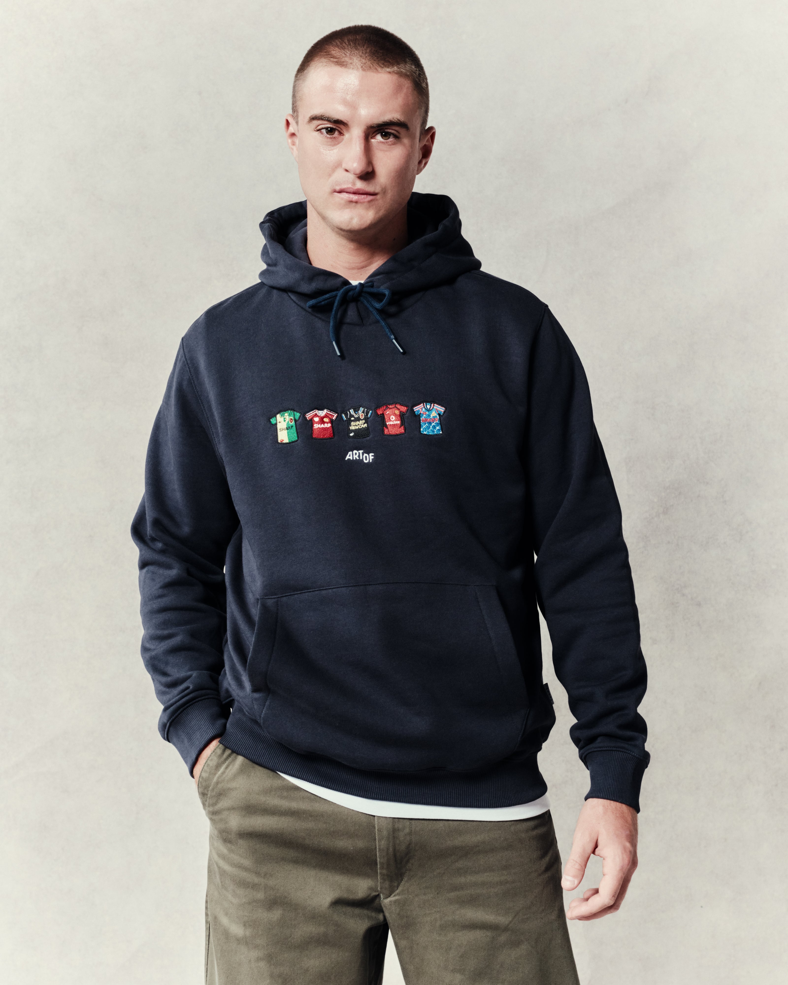 【新品・未使用】Art Of Footballブライトン スウェット Mサイズ ART OF United Classics Navy Hoodie | MUFC Embroidered Football Sweat